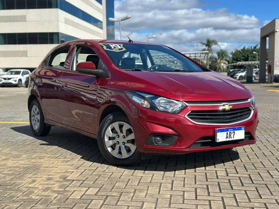 CHEVROLET ONIX 1.0 MPFI LT 8V FLEX 4P MANUAL CHEVROLET ONIX 1.0 MPFI LT 8V FLEX 4P MANUAL